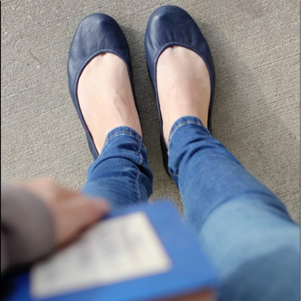 - Navy blue Tieks. Size 7 #tieks